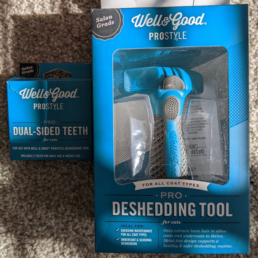 Well & Good Prostyle Deshedding Tool + Dual-Sided Deshedding Replacement Teeth